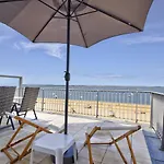 Pereire - T2 Front De Avec Terrasse Et Parking, Acces Direct - Fr-1-433-24 * Arcachon